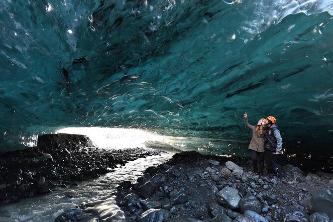 4 Day Blue Ice Cave, South Coast, Golden Circle, Snæfellsnes & Northern Lights - Northern lights: better odds through timing and guide tips