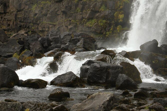 Day Trip to the Golden Circle and Blue Lagoon from Reykjavik - Gullfoss Waterfall: The One-Hour-Plus That Actually Feels Like More