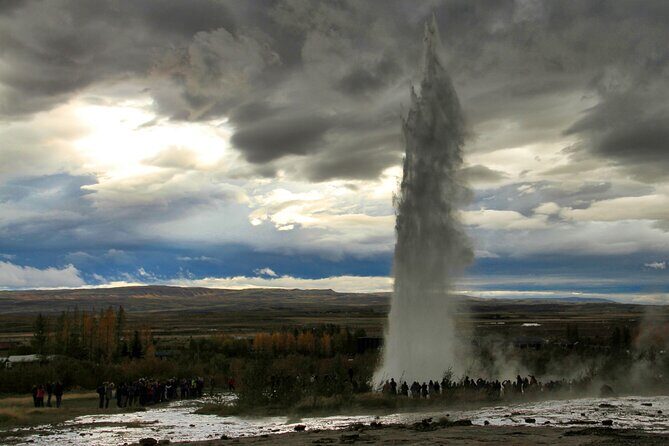 Day Trip to the Golden Circle and Hot spring Geyser by 4WD Jeep from Reykjavik - What this trip includes (and what you should plan for)