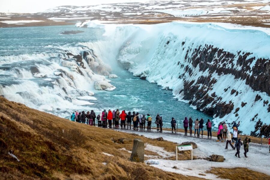 From Reykjavik: Golden Circle and Glacier Ice Cave Tour - How the Guide Style Changes the Day