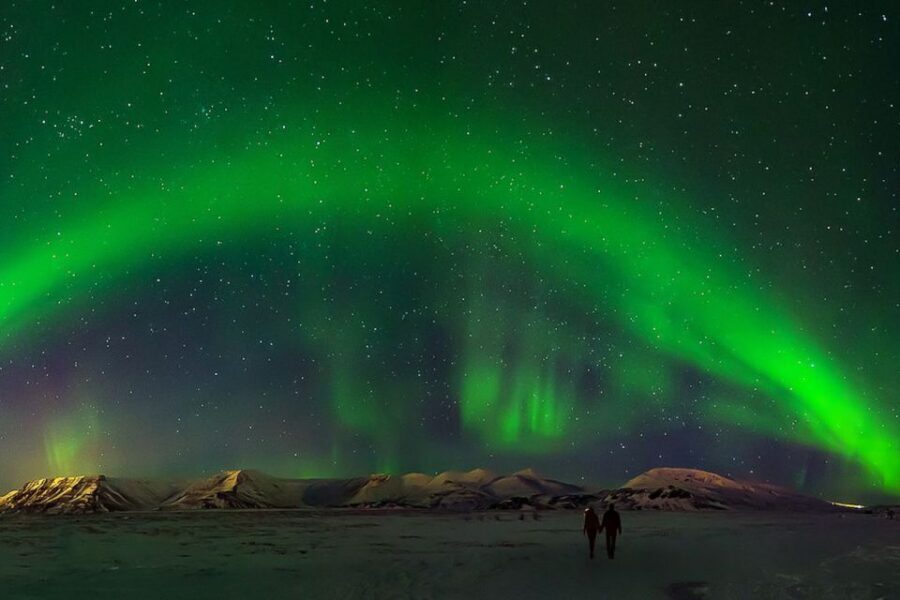From Reykjavik: Golden Circle and Northern Lights Tour - Guides, Coach Comfort, and the Little Things That Change Your Day
