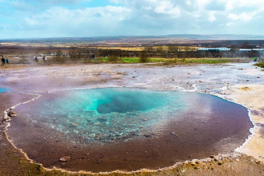 From Reykjavik: Golden Circle and Secret Lagoon Day Tour - Secret Lagoon: soak time, lockers, and why it feels better than a quick dip