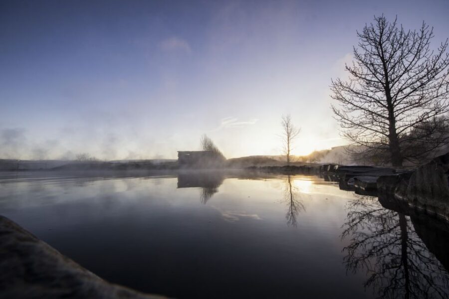 From Reykjavik: Golden Circle and Secret Lagoon Day Trip - Audio guide, Wi-Fi, and what keeps the day moving