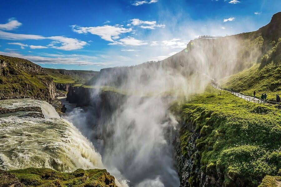 From Reykjavik: Golden Circle Full-Day Tour - Gullfoss Waterfall: getting to the edge and feeling the 32 meters