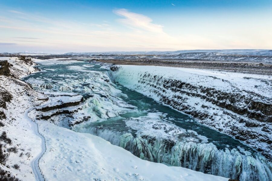 From Reykjavík: Golden Circle & Northern Lights Combo - Golden Circle Run: Thingvellir, Geysir, Gullfoss