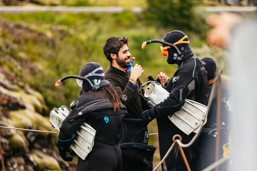 From Reykjavík: Golden Circle Tour and Silfra Snorkeling - Cold-weather survival tips that keep you happy