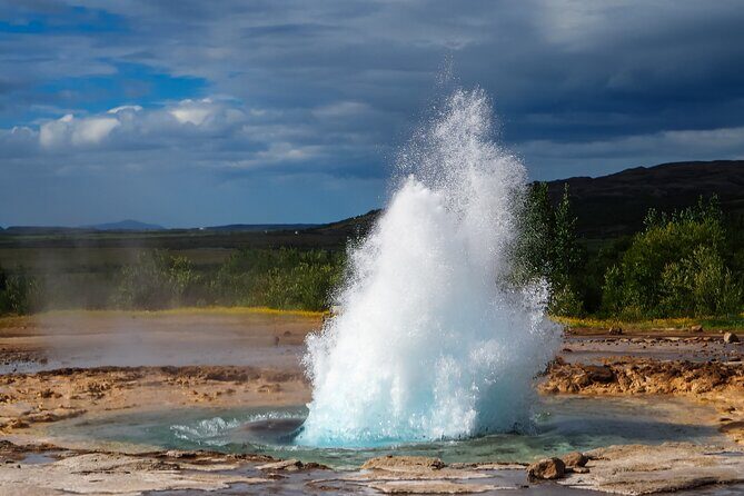 Full-Day Golden Circle Private Tour from Reykjavík - Private transport makes the Golden Circle feel unhurried