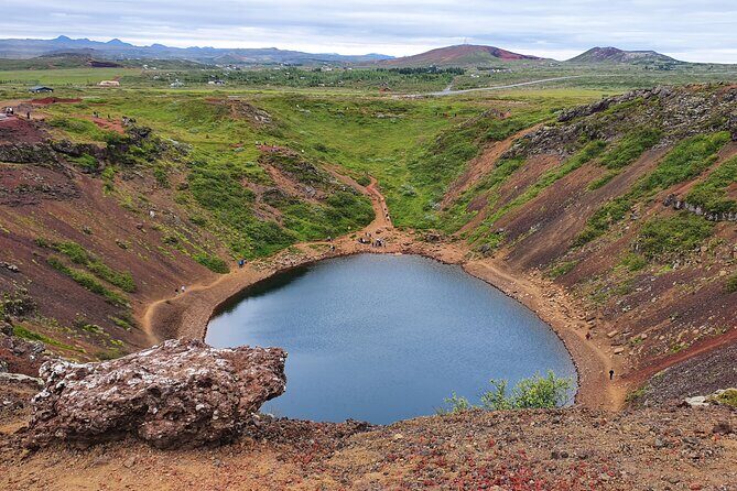 German-speaking Private Golden Circle Tour - Kerið crater: the quick included stop that still feels real