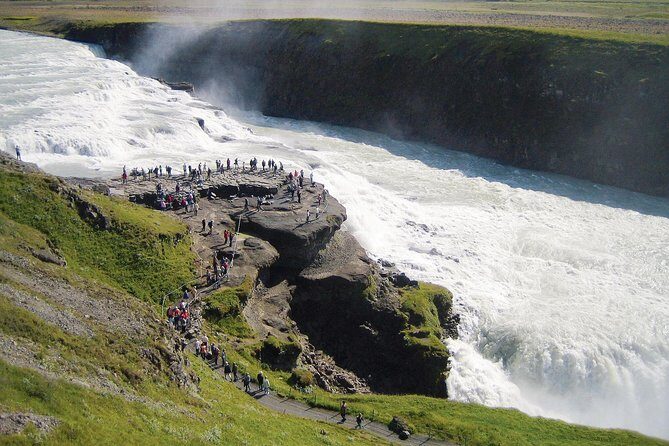 Golden Circle 7 Hours Bus Tour from Reykjavik - What you get included (and why it’s good value)
