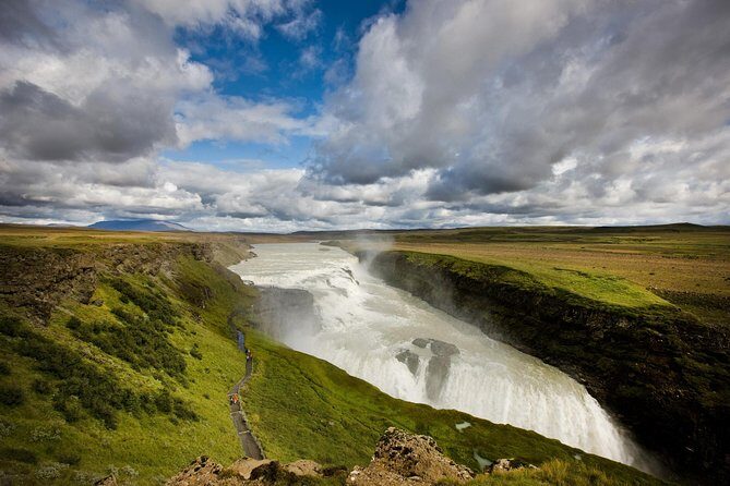 Golden Circle 7 Hours Bus Tour from Reykjavik - Thingvellir National Park: tectonic drama plus Iceland’s political roots