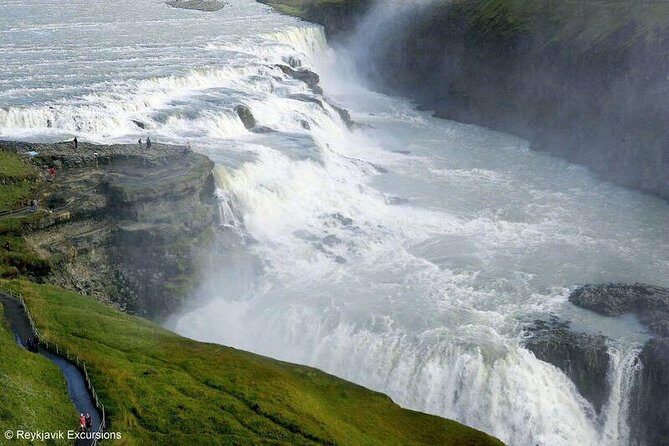Golden Circle and Fontana Geothermal Spa Day Trip from Reykjavik - Who the Guides Are and Why Their Style Matters