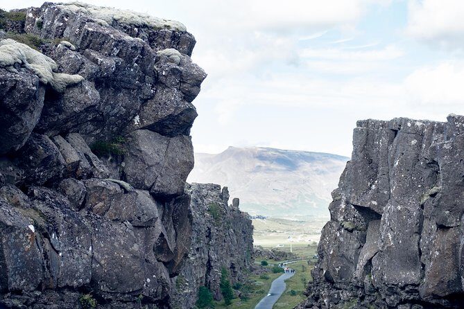 Golden Circle and Kerid Crater Afternoon Tour from Reykjavik - Stop 4: Þingvellir National Park Links Iceland’s Politics to Plate Tectonics
