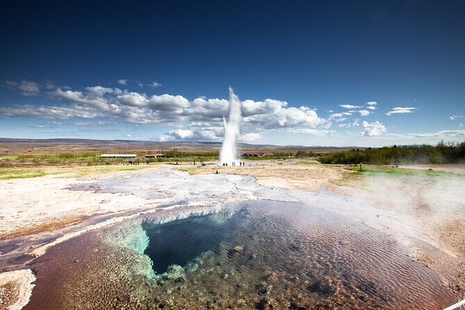 Golden Circle and Kerid Minibus Tour with Blue Lagoon Transfers - Comfort, Wi-Fi, and the Real Value of a Good Guide