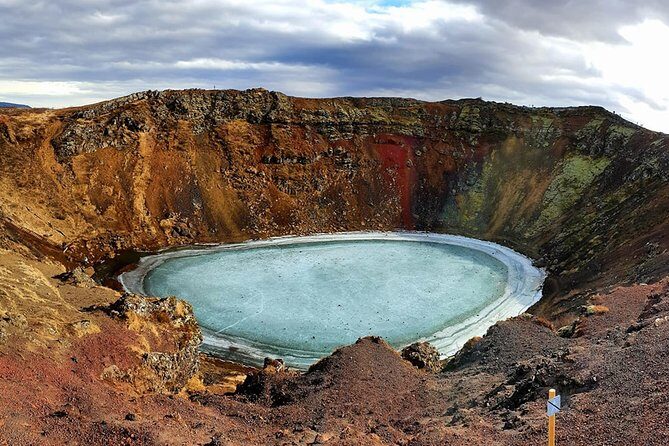 Golden Circle and Kerid Volcanic Crater Small-Group Day Tour - Optional Geothermal Extras Around Laugarvatn, Greenhouses, and Hveragerði