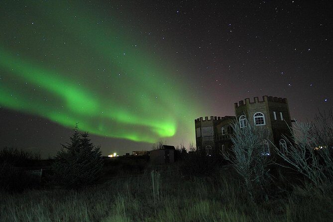 Golden Circle and Northern Lights Superjeep Tour from Reykjavik - What to bring for a 10-hour day and cold night