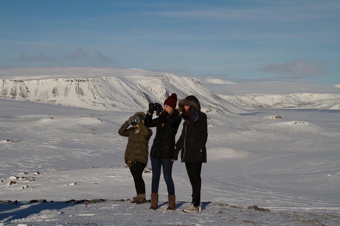 Golden Circle Glacier Super Jeep Tour / guided private tour - Picking up and dropping off in Reykjavik (and why it saves your day)