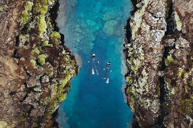 Golden Circle Silfra Snorkeling and Fridheimar Tomato Farm Lunch - Gullfoss Falls: why the quick stop works