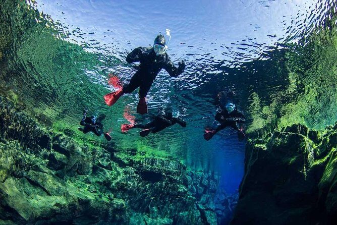 Golden Circle & Silfra Snorkeling Small-Group Supersaver Combo - Pickup, Vehicle Time, and the Rhythm of a Long Day