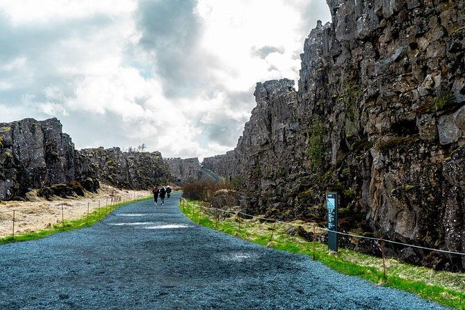 Golden Circle Small-Group Afternoon Tour from Reykjavik - Afternoon Golden Circle Pickup: A Smarter Way to See Iceland’s Icons