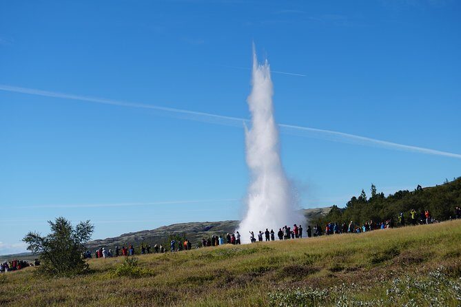 Golden Circle Small-Group Tour by Superjeep from Reykjavik - Small-Group Comfort: Seating, Wi-Fi, and Why Motion Sickness Matters