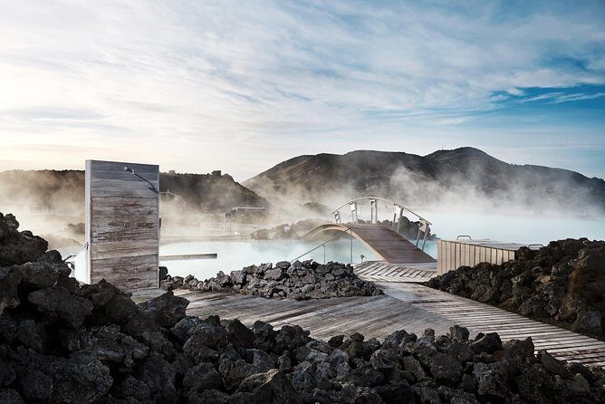 Golden Circle Tour Including Blue Lagoon Admission from Reykjavik - Blue Lagoon Admission With Drink and Silica Mud Mask: Worth Planning For