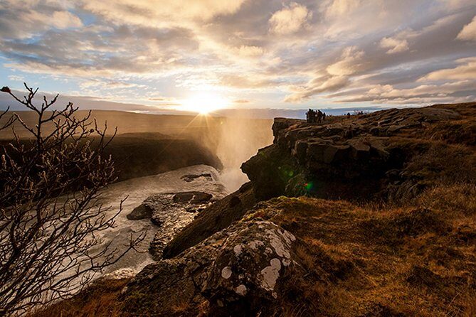 Golden Circle, Volcano Crater and Blue Lagoon Small-Group Tour - Blue Lagoon Comfort: what’s included and how to plan your soak
