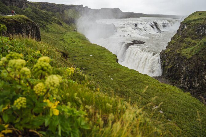 Golden Circle with Kerid Crater & Local Farm Visit in Small Group - Gullfoss waterfall: iconic views with smart platform stops