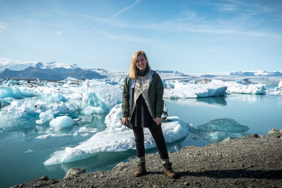 Iceland 3-Day Tour Golden Circle, Glacier Lagoon, & Ice Cave - Guide style and small-group pacing: why people feel cared for