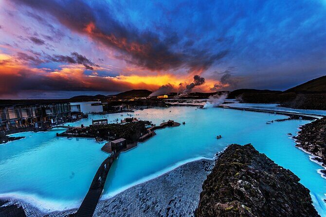 Private Golden Circle & Blue Lagoon tour - Gullfoss waterfall: scaling the classic wow moment