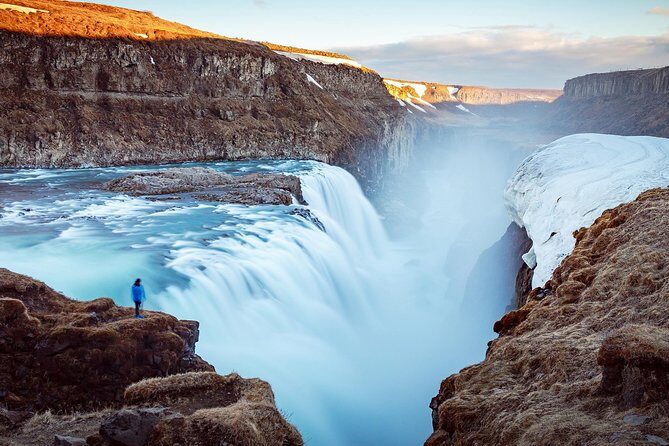 Private Golden Circle & Secret Lagoon tour from Reykjavik - Lunch break plus a taste of Icelandic whiskey