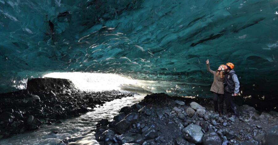 Reykjavik: 3-day South Coast and Golden Circle Experience - Key points that make this tour worth your time