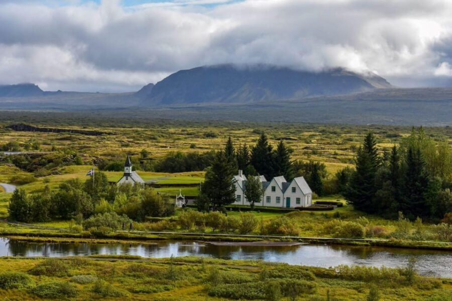 Reykjavík: Golden Circle, Bruarfoss, and Kerid Crater Tour - Golden Circle in a single day: what you trade and what you gain