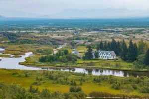 Reykjavik: Golden Circle, Crater & Blue Lagoon Minibus Tour - How the 11 Hours Work: Stops, Timing, and Comfort Breaks