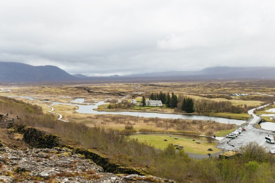 Reykjavik: Golden Circle, Crater & Blue Lagoon Minibus Tour - Geysir and Strokkur: Watching Eruptions on Their Real Schedule