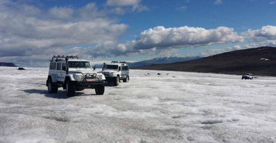 Reykjavik: Golden Circle & Langjökull Glacier on a Jeep - Thingvellir National Park: watching tectonic plates do their thing