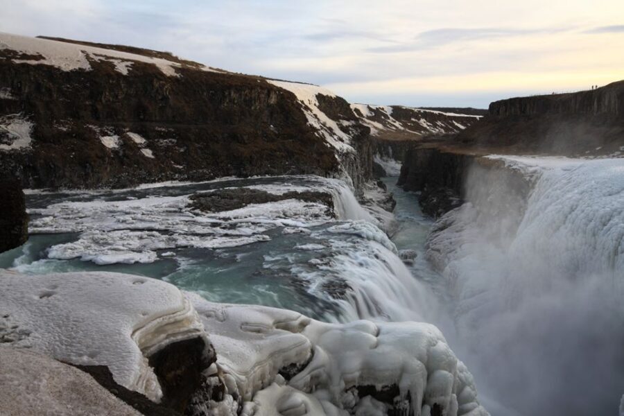 Reykjavik: Golden Circle & Northern Lights 4x4 Tour - Why Golden Circle by afternoon and Northern Lights by evening works