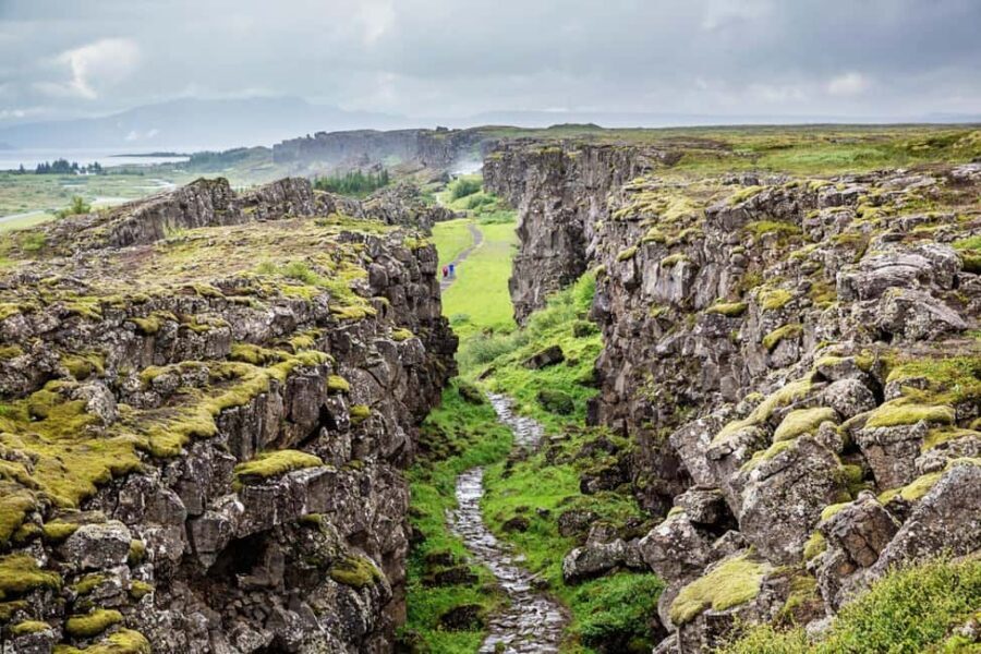Reykjavík: Golden Circle, Secret Lagoon, & Friðheimar Tour - Friðheimar tomato farm lunch stop: what it costs and why it’s fun