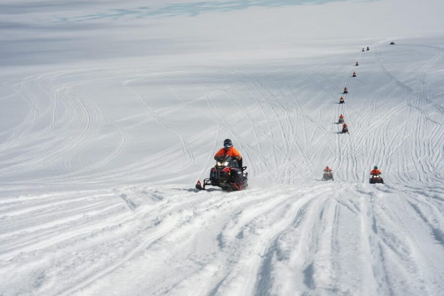 Reykjavik: Golden Circle Super Jeep Tour with Snowmobiling - Super Jeep time: why this transport choice is more than a buzzword