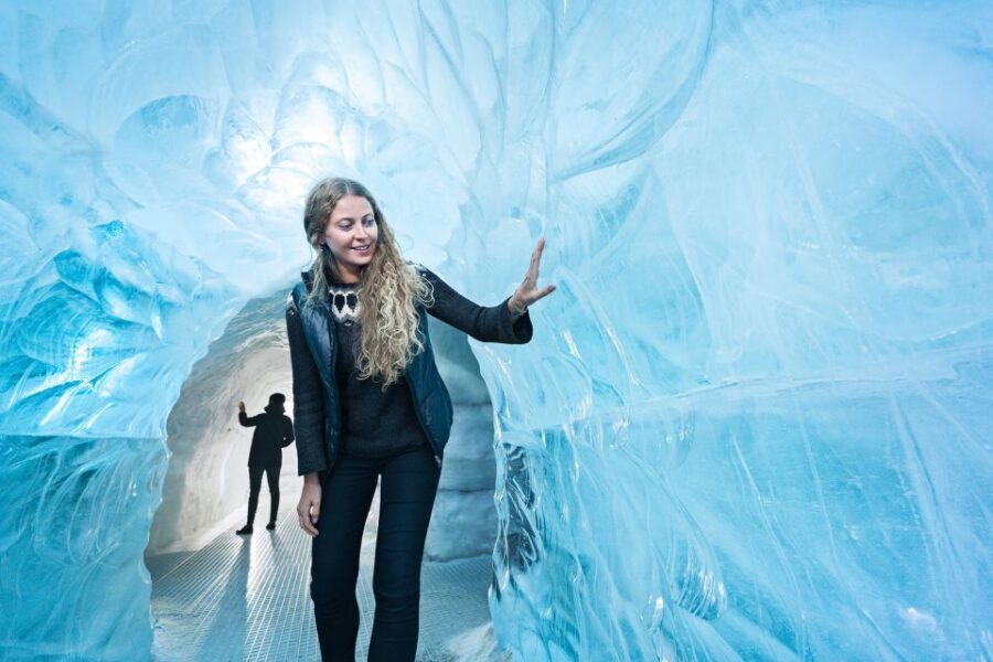 Reykjavík: Golden Circle Tour & Perlan Museum Tour - Price and value: what $124 buys you (and what it doesn’t)