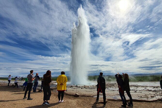 Small-Group Golden Circle, Hvammsvík Spa with Ticket & Crater - The Golden Circle in a day: what this tour really feels like