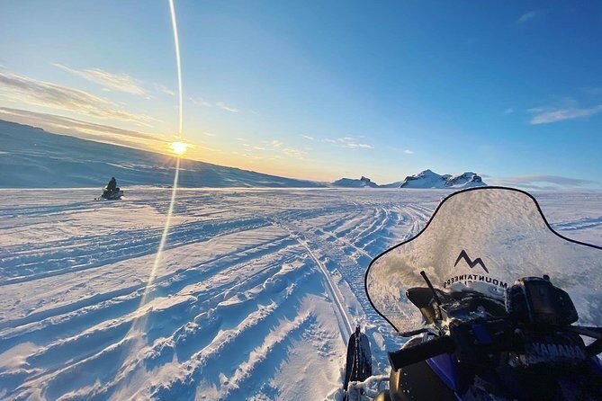Snowmobiling Adventure on Langjokull Glacier from Gullfoss - Stop 2: The Langjökull Glacier Base And The One-Hour Ride
